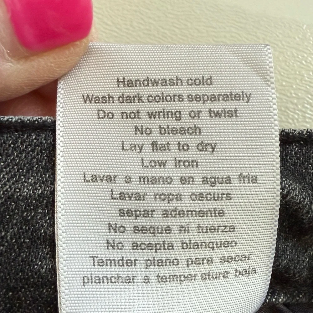 Judy Blue Knoxville High Rise Wide Leg Crop Jeans In A Chic Grey Ombre Color - Picture 16 of 16